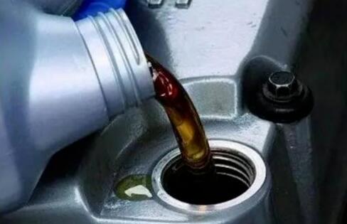 愛德華真空泵油可以用機(jī)油代替嗎?